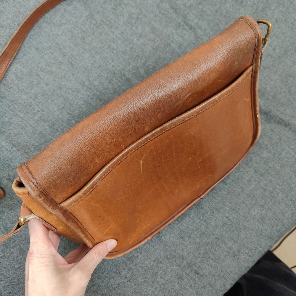 Vintage 90s Coach City Bag Women Medium Tan Leather Turnlock Crossbody AS IS - Picture 10 of 13